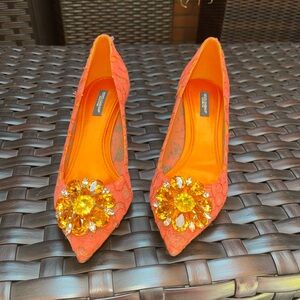 Dolce & Gabbana Taormina Lace with Crystals Kitten heel pump
